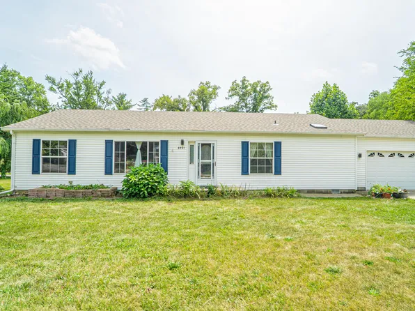 8901 W 142nd Pl, Cedar Lake, IN 46303