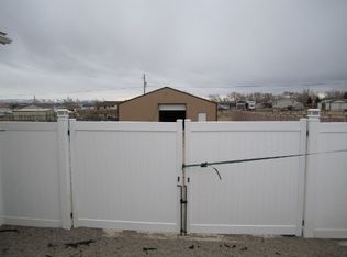 255 Apache Ln, Rock Springs, WY 82901