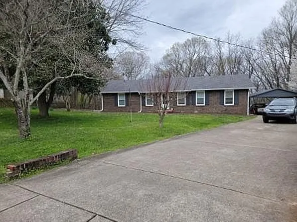316 Estates Dr, Mount Juliet, TN 37122
