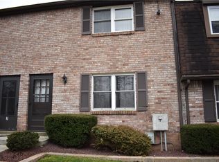1685 Brodhead Rd APT 8, Coraopolis, PA