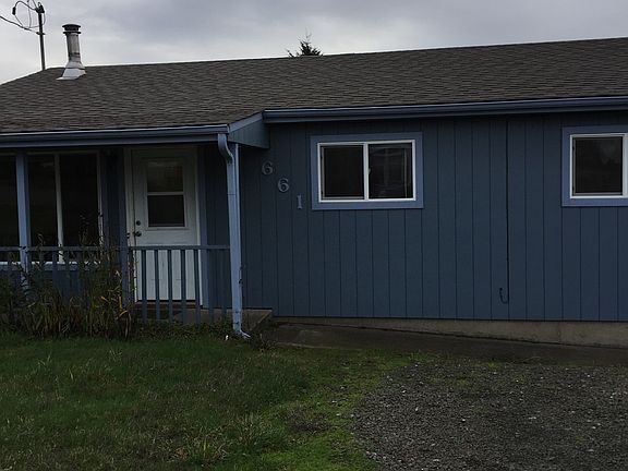 4th image of 661 NE Meadow Ave