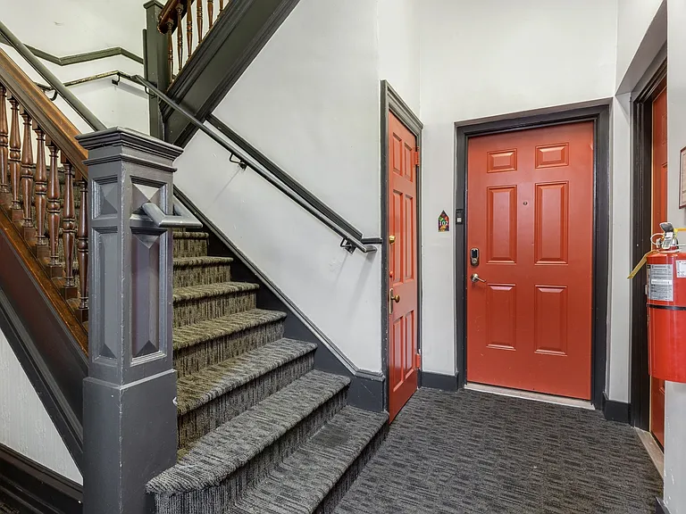 Sanctuary Lofts — Photo 27