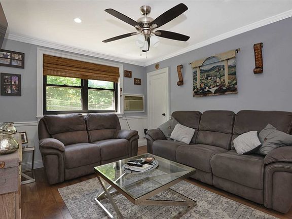 3rd image of 244-11 61st Ave
