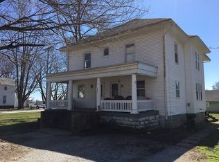 280 E Center St, Sheldon, IL 60966