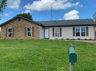 58 Barnett Ln, Springfield, KY 40069
