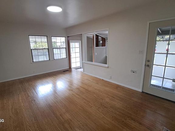 3rd image of 4450 Alta Canyada Rd