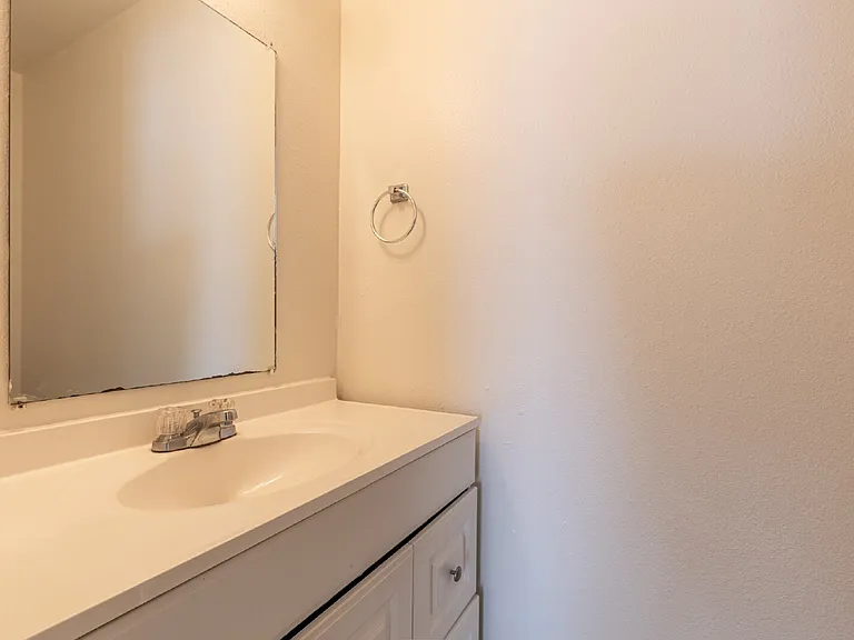 14423 Brook Hollow Blvd #A — Photo 15