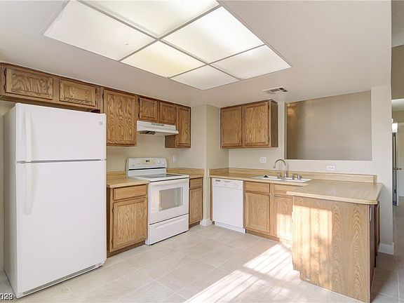 5th image of 3769 Carlyle Dr APT 154