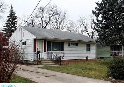 1st image of 3827 Elbern Ave