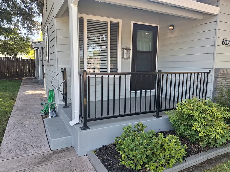 6022 Sandlin Way — Photo 3