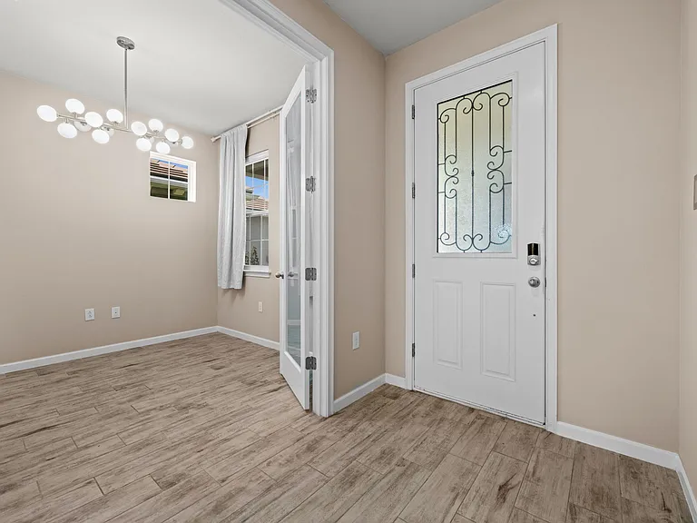 10288 Bonavie Cove Dr — Photo 12