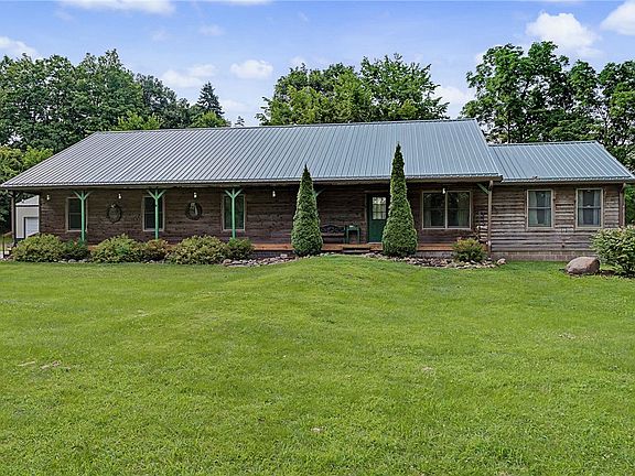 3rd image of 2373 Shrine Rd