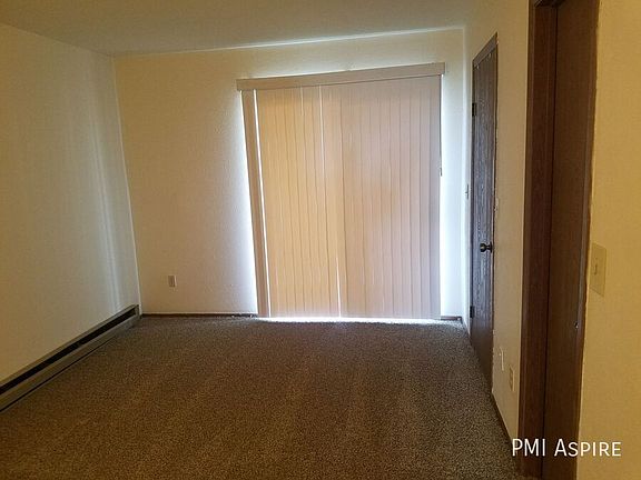 5th image of 513 W Geneseo St APT 2