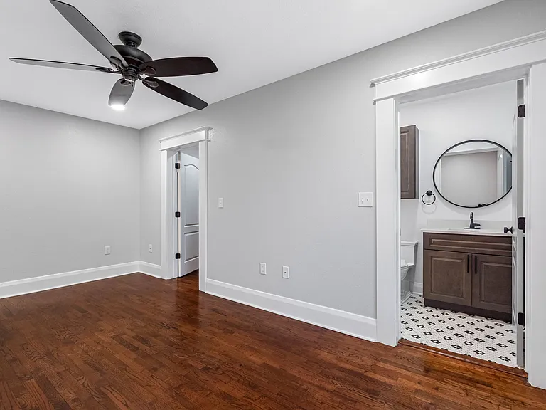 306 E Selma Ave #102 — Photo 33