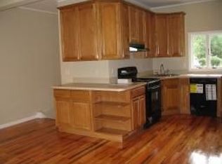 15 Wickett Ave, Green Brook, NJ 08812
