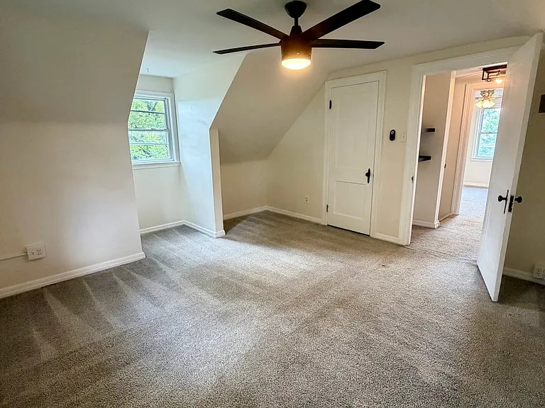 216 Main St — Photo 18
