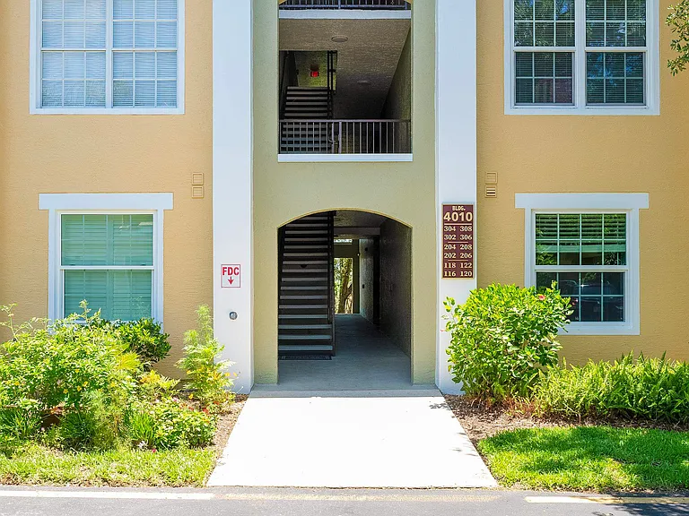 4010 Grande Vista Blvd #118 — Photo 6