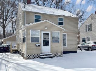 1023 W Spruce Ave, Ravenna, OH