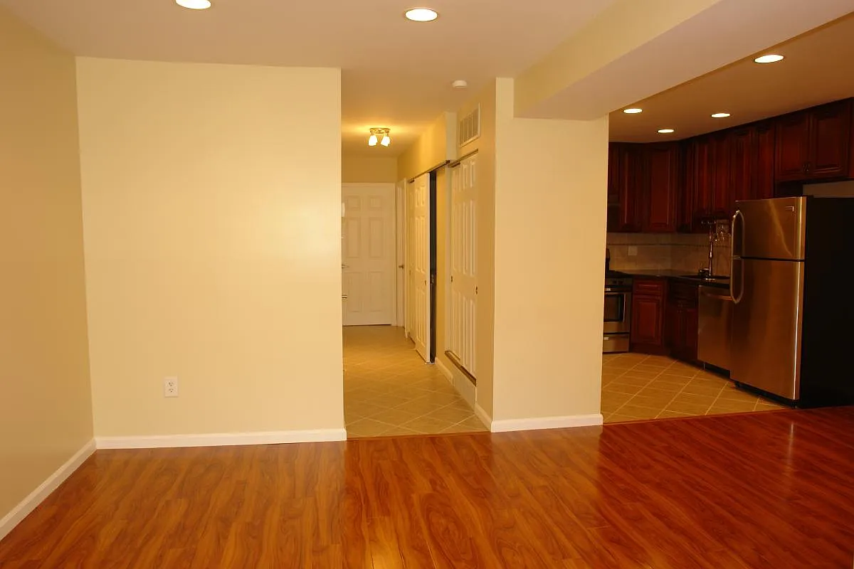 2811 Saxton Road — Photo 4