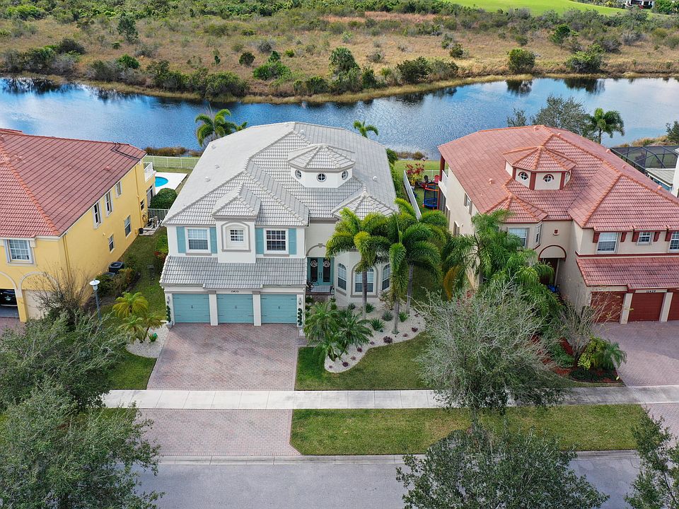 11435 SW Hillcrest Cir, Port Saint Lucie, FL 34987 | MLS #RX-10863419 ...