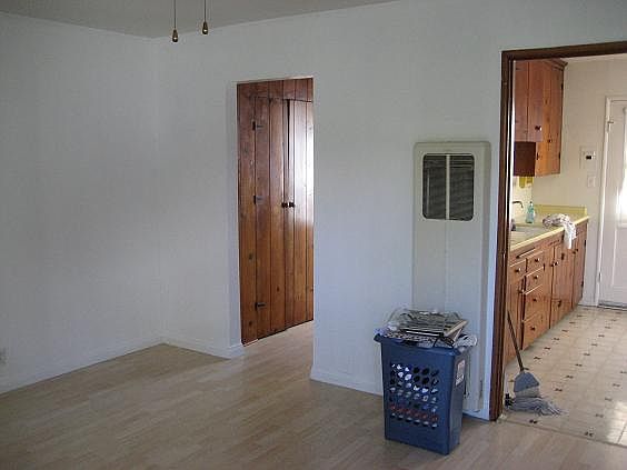 2nd image of 2316 Virginia Ave APT C