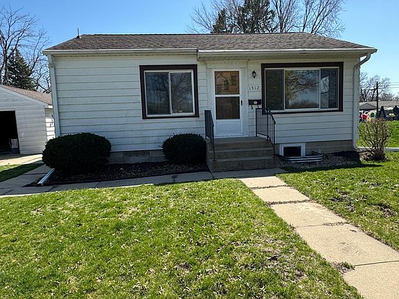 3rd image of 1512 W 2nd St