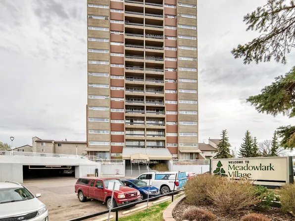 8735 165th St NW #115, Edmonton, AB T5R 2R6