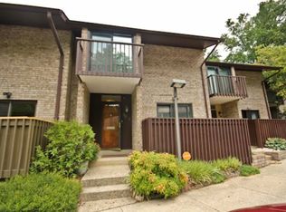 9239 Three Oaks Dr, Silver Spring, MD 20901