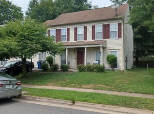 16898 Dovetail Ct, Dumfries, VA 22026