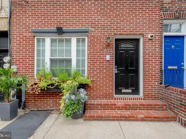 814 S 5th St, Philadelphia, PA 19147