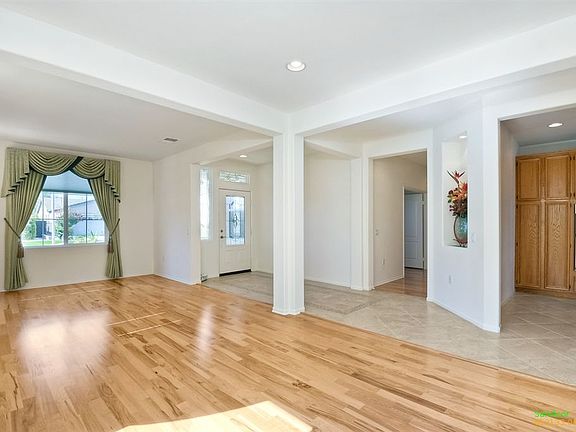 4th image of 8244 Parry Dr