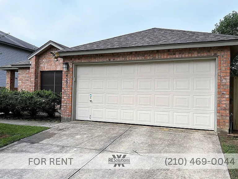 4535 Oakfield Way — Photo 16