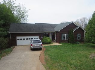 12 Stonepath Ln, Weaverville, NC 28787