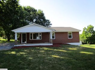 2646 Locust Ave, Staunton, VA 24401