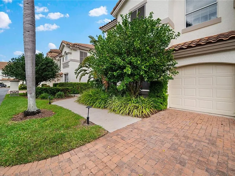 261 Colonade Cir #2701 — Photo 39