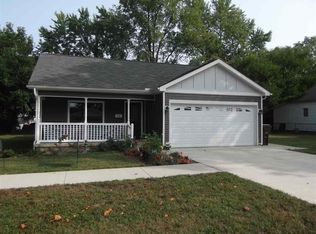 759 Nebeker St, Clinton, IN 47842