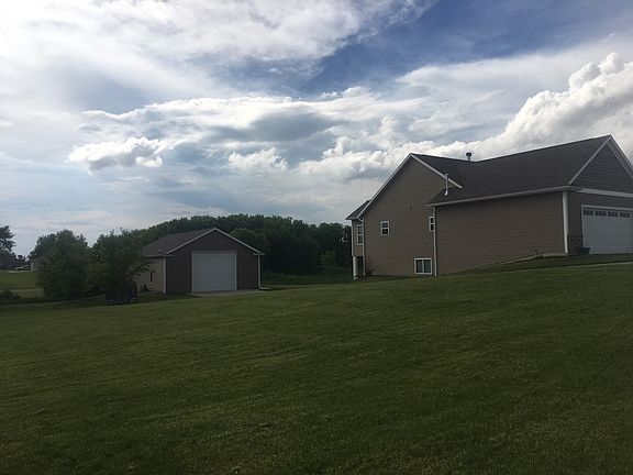 2nd image of 2433 Air Park Dr