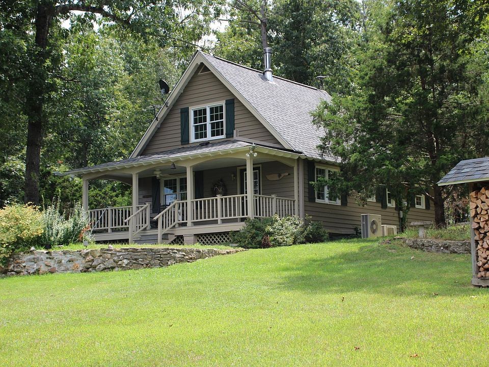 1st image of 1124 Crestwood Trl