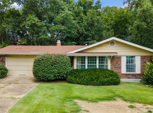 4647 Shoshone Trl, Saint Charles, MO 63304