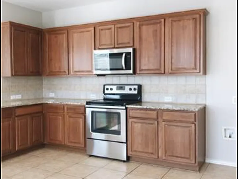 5125 Bayridge Ct — Photo 10