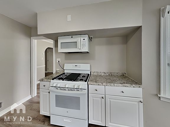 3rd image of 4143 Patzer Ave