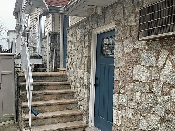 3rd image of 50 Church Ave