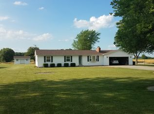 15627 Hoffman Rd, Monroeville, IN 46773