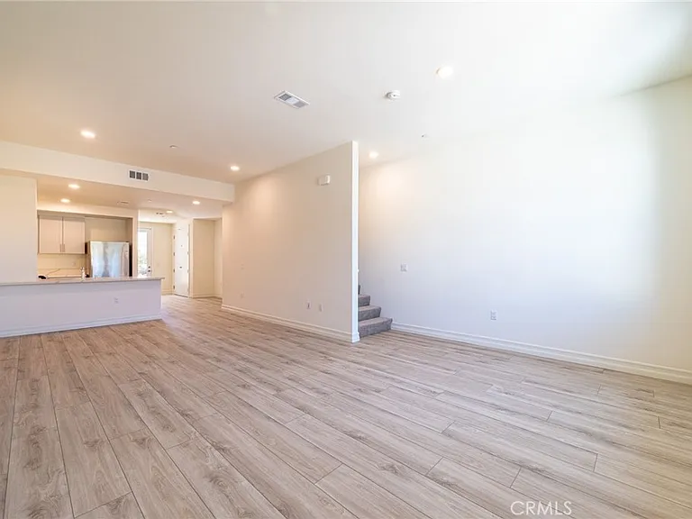 160 S New Ave #1 — Photo 14