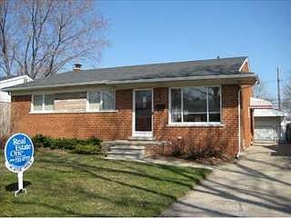 1st image of 370 N Batchewana Ave