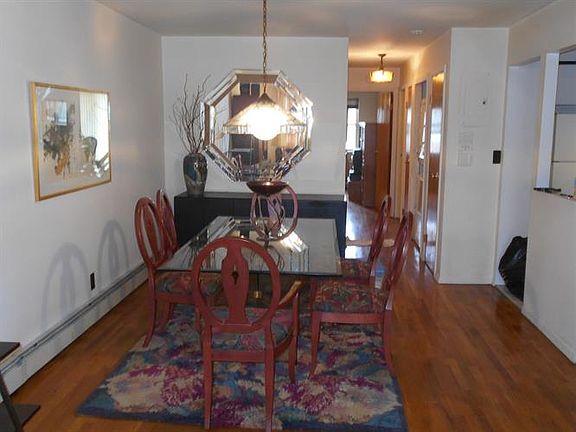 5th image of 1839 Benson Ave APT 2