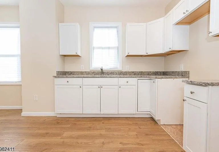 1004 Chandler Ave #1 — Photo 1