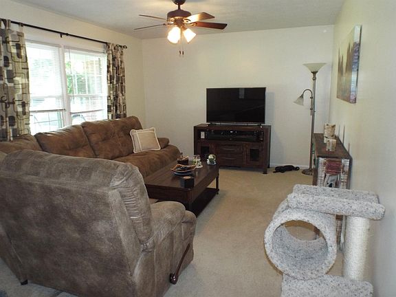 2nd image of 150 Belair Dr