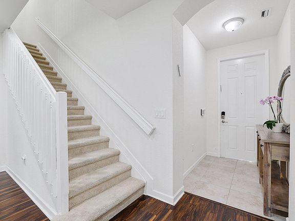 5th image of 12370 N Village Circle