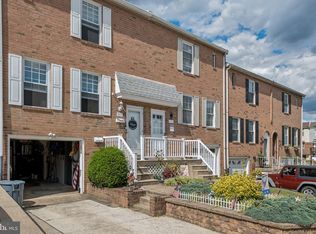 221 Hickory Hill Rd, Philadelphia, PA 19154